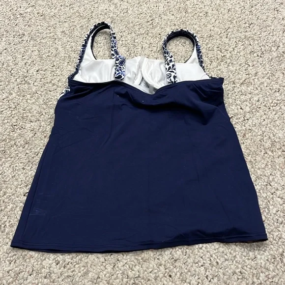 Lands End Tankini Set Sz 10 Navy Floral Underwire Summer Pool Full Coverage - Picture 5 of 11
